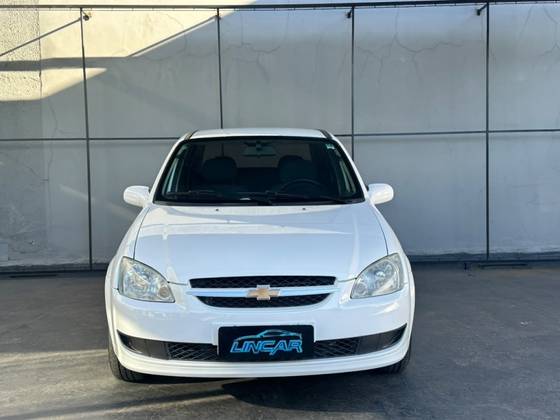 CHEVROLET CLASSIC 1.0 MPFI LS 8V FLEX 4P MANUAL CHEVROLET CLASSIC 1.0 MPFI LS 8V FLEX 4P MANUAL